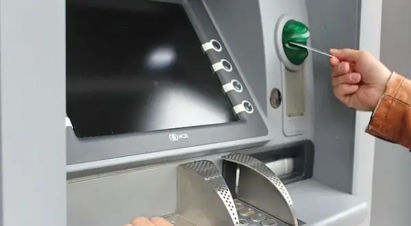 Jak sprawdzić pin do karty mbank i uniknąć zablokowania dostępu